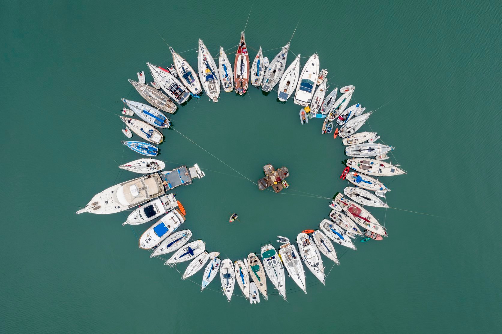 Raft up aerial