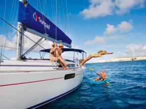 Excited Sunsail BVI Charter Winners Hail from Lake Michigan